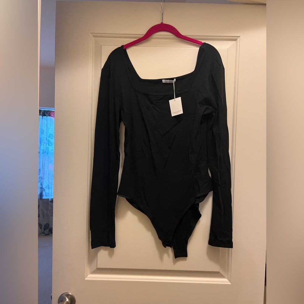 Mangopop black bodysuit